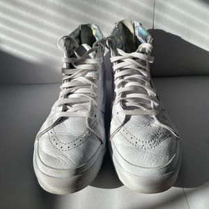 Vans True White Leather Sk8-Hi with Zipper